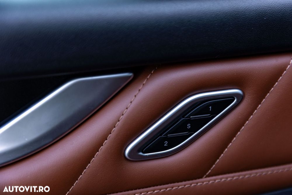 Maserati Levante S Q4 GranSport - 9