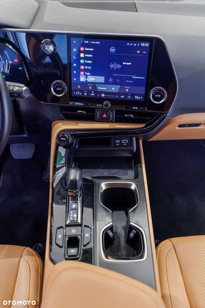 Lexus NX 350h Prestige 2WD - 32