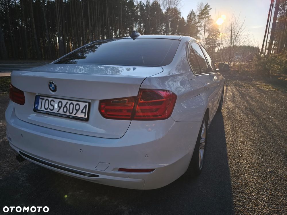 BMW Seria 3 318d Blue Performance Sport Line - 6