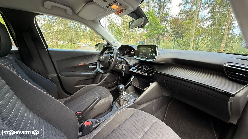Peugeot 2008 PureTech 100 Active - 17