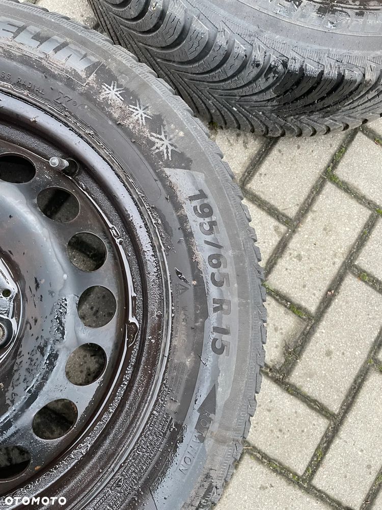 2x opona  195/65R15 całoroczne 2014 r. - 3