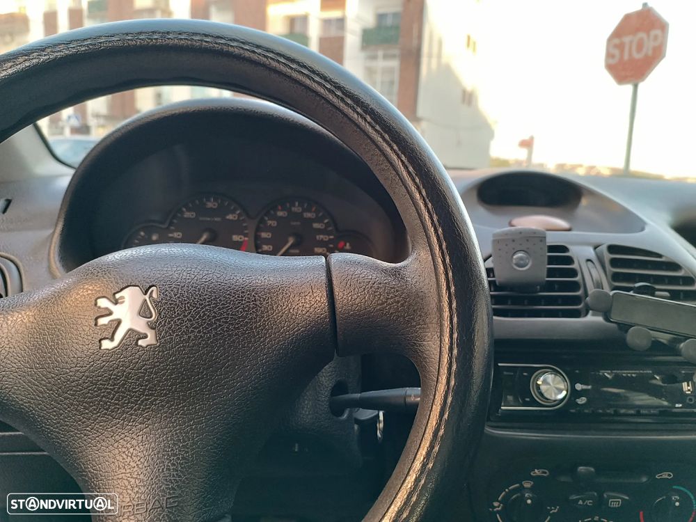 Peugeot 206 1.9 D XT - 7