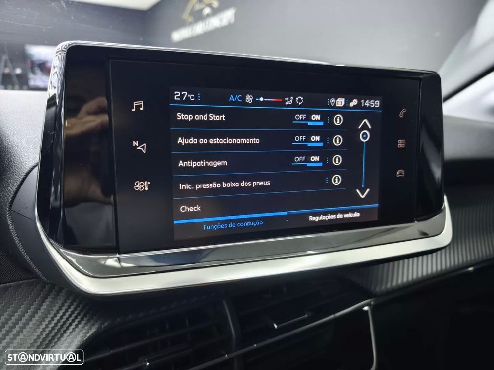 Peugeot 208 1.2 PureTech Allure Pack EAT8 - 36