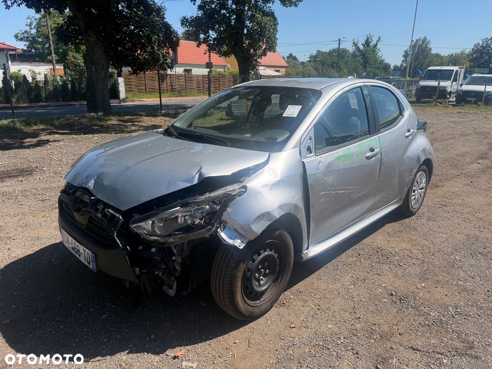 Toyota Yaris - 2