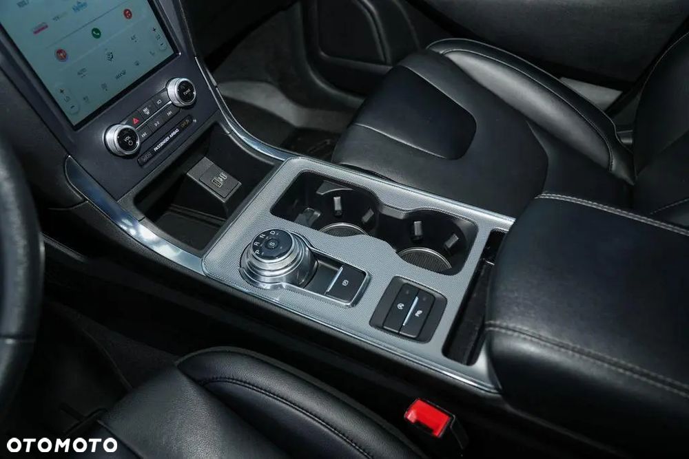 Ford Edge - 17