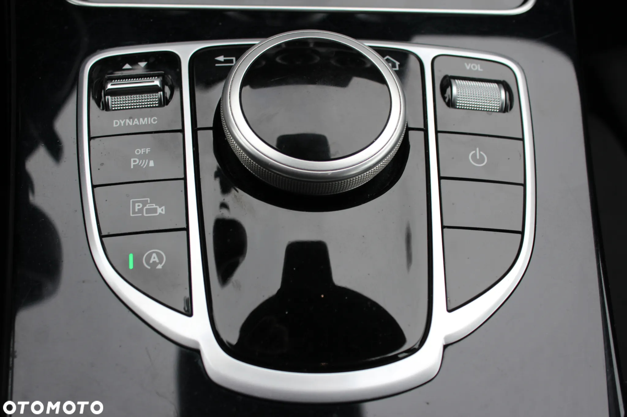Mercedes-Benz Klasa C 200 d T 9G-TRONIC - 26