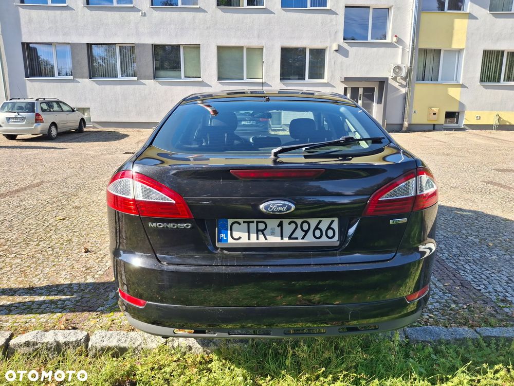 Ford Mondeo - 4