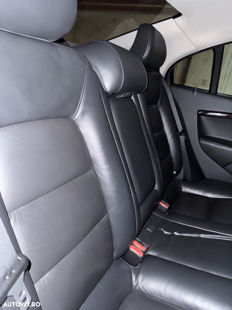 Volvo S80 D5 AWD Summum - 11