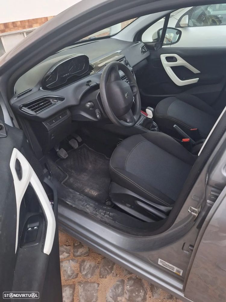 Peugeot 208 PureTech 68 Like - 3