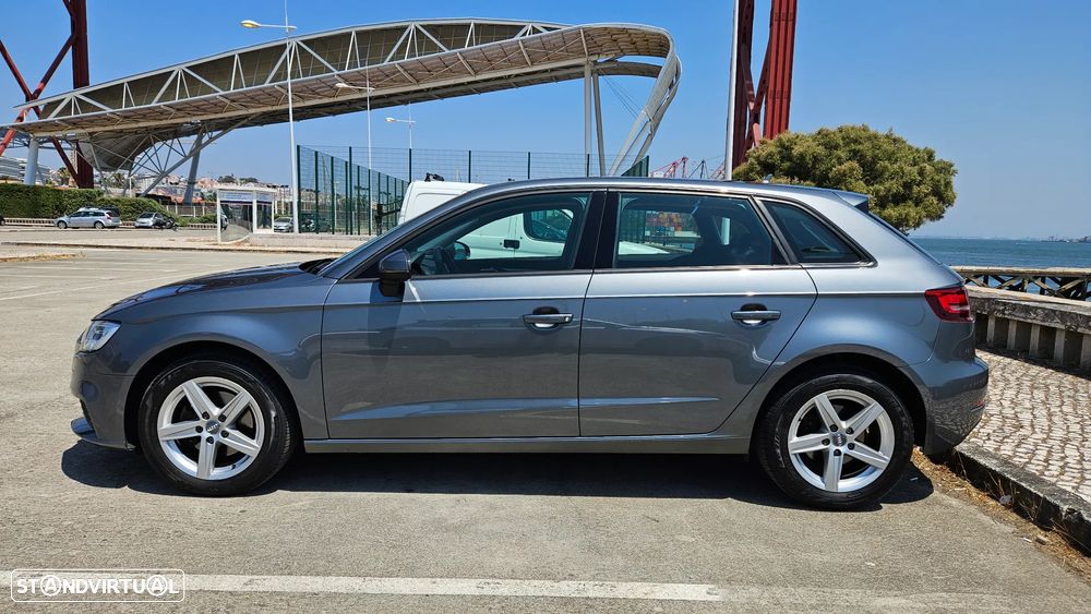 Audi A3 Sportback 1.6 TDI S tronic - 2