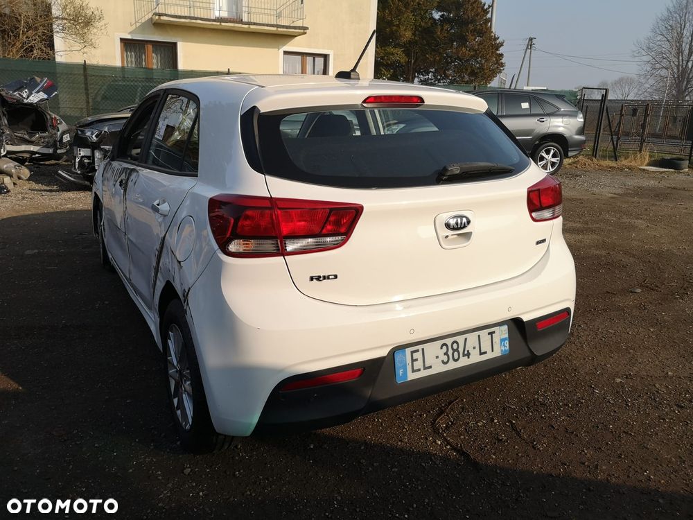 Kia Rio 1.4 crdi Business Line - 35