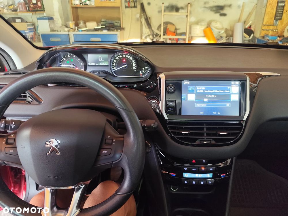 Peugeot 208 1.2 PureTech Active - 26