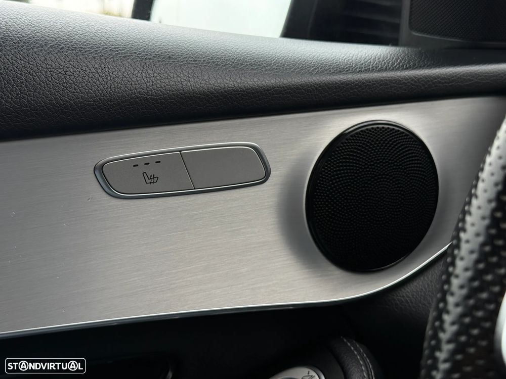 Mercedes-Benz GLC 300 de 4Matic 9G-TRONIC AMG Line - 30