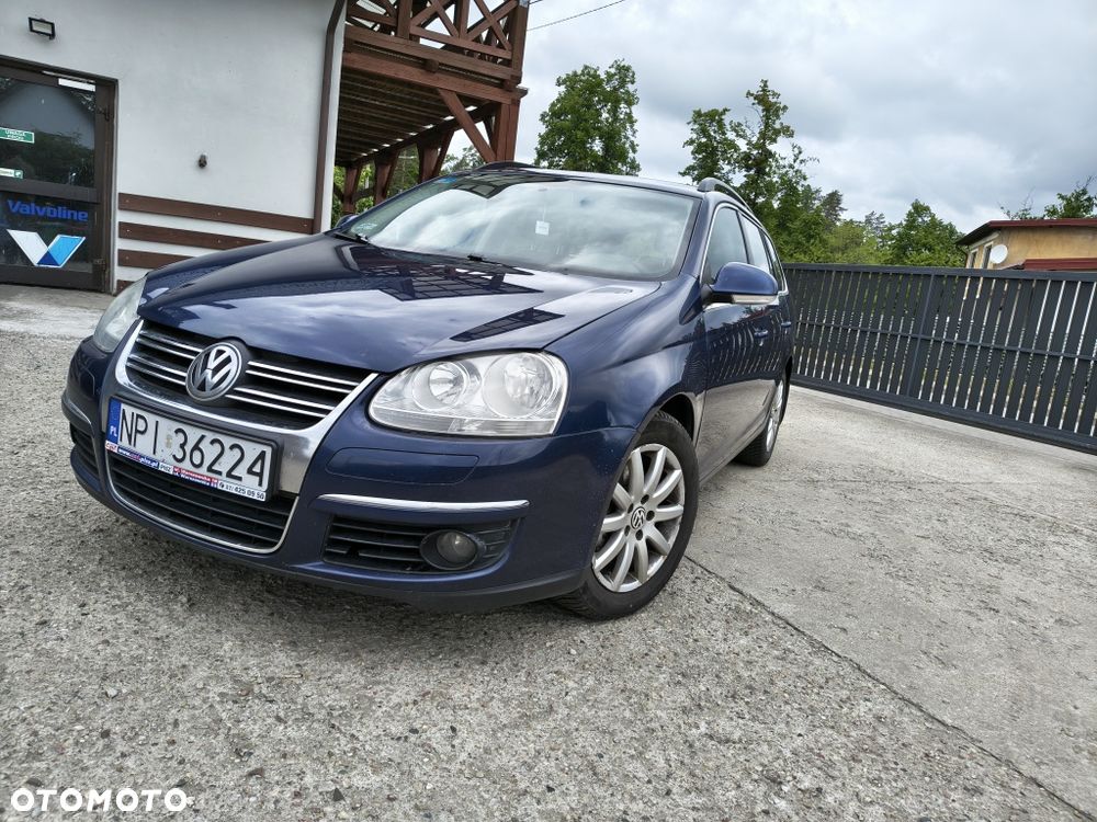 Volkswagen Golf - 4