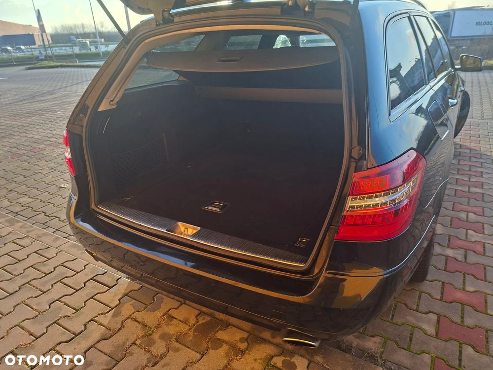 Mercedes-Benz Klasa E - 8