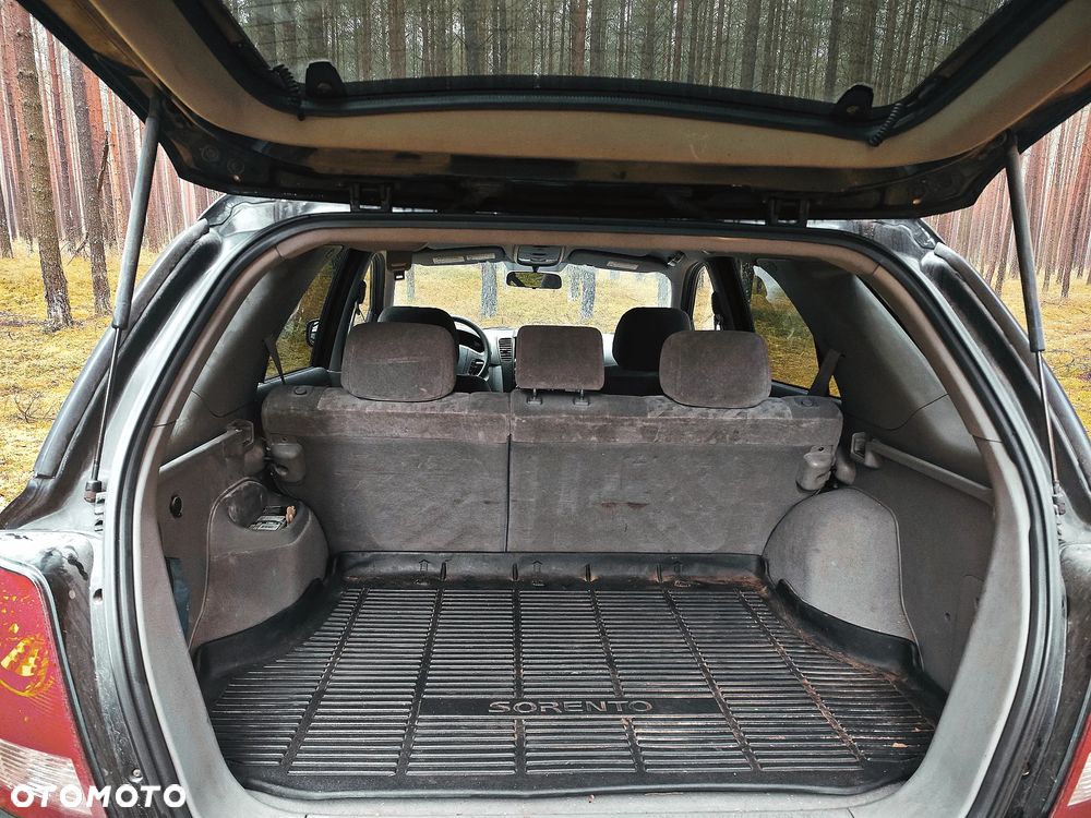 Kia Sorento 3.5 V6 - 4