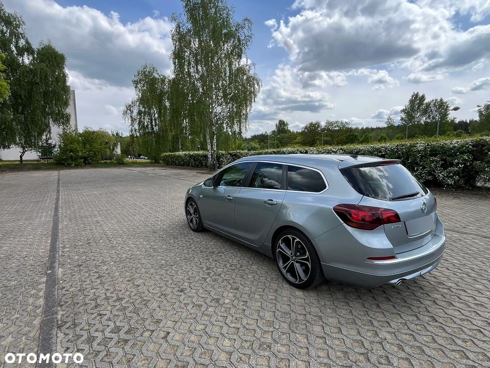 Opel Astra 2.0 BiTurbo CDTI DPF ecoFLEX SportsTourer St - 7