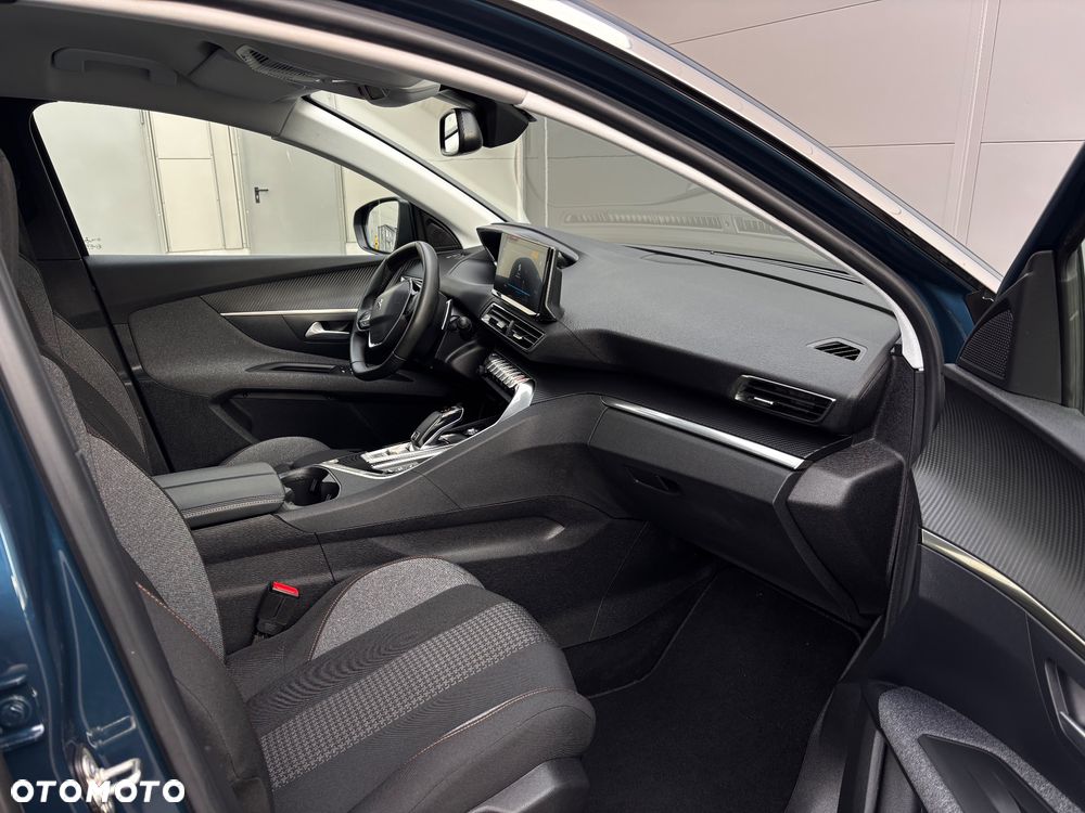 Peugeot 3008 1.2 PureTech GPF Allure S&S EAT8 - 16