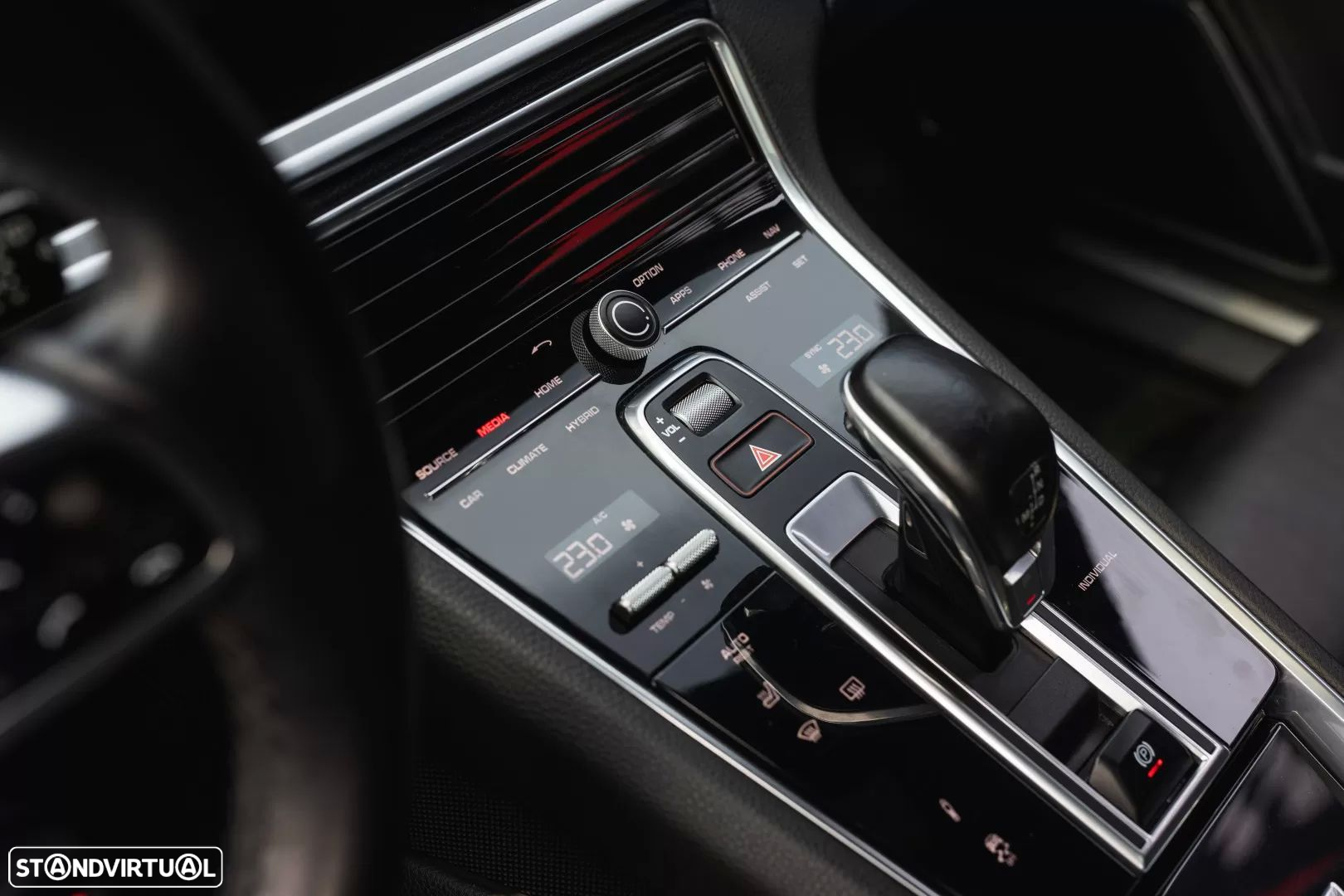 Porsche Panamera Sport Turismo 4S E-Hybrid - 16