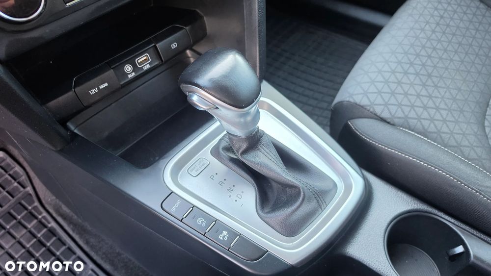 Kia Ceed 1.4 T-GDI L Business Line DCT - 21