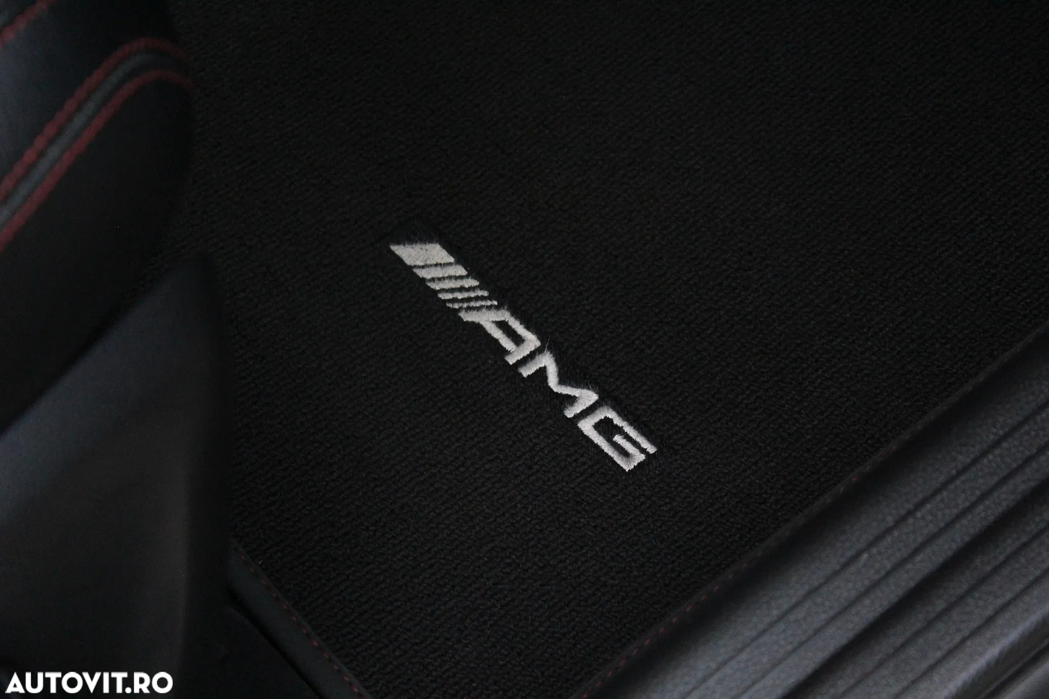 Mercedes-Benz GLA 220 CDI 4Matic 7G-DCT AMG Line - 12