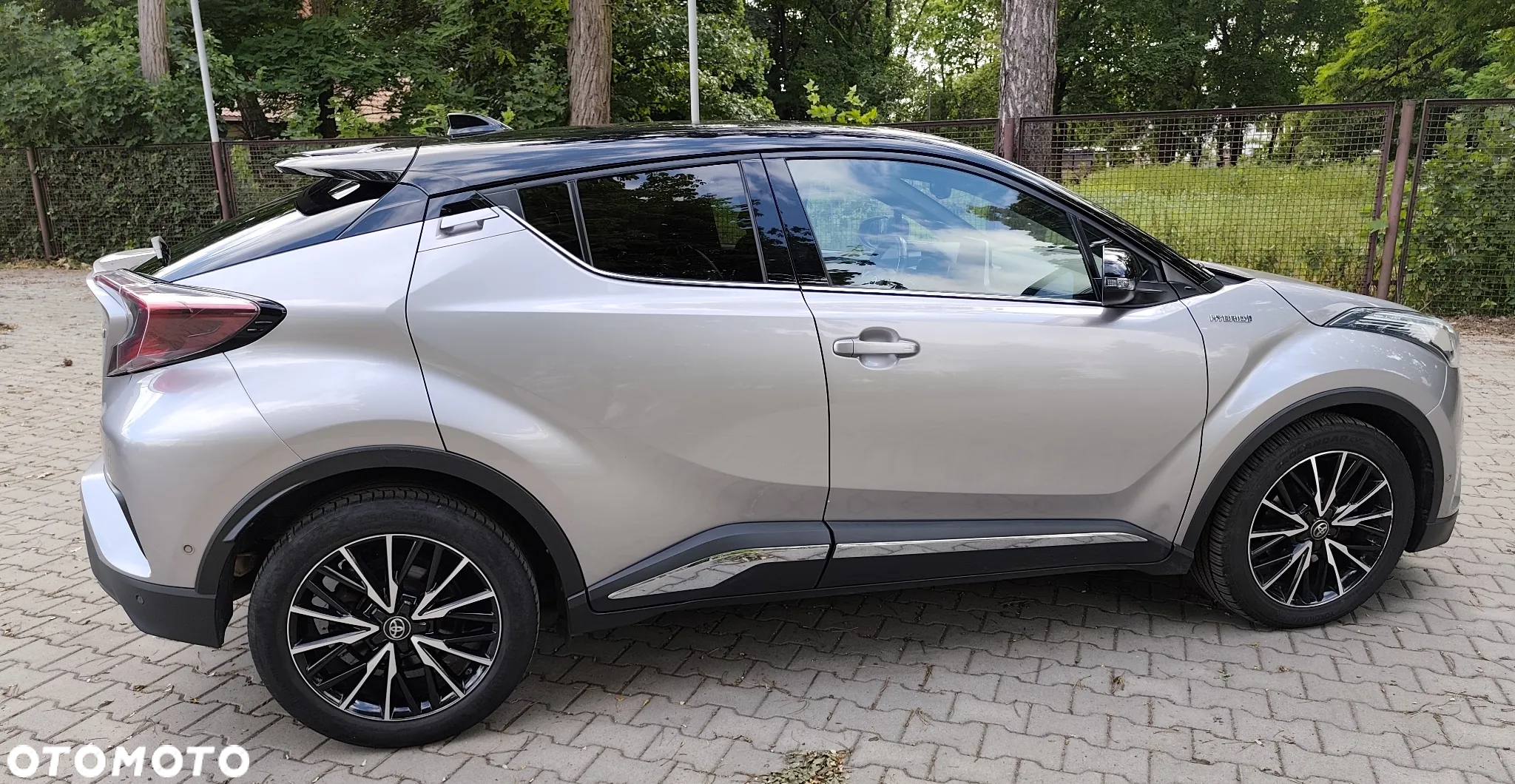 Toyota C-HR 1.8 Hybrid GPF Executive - 18