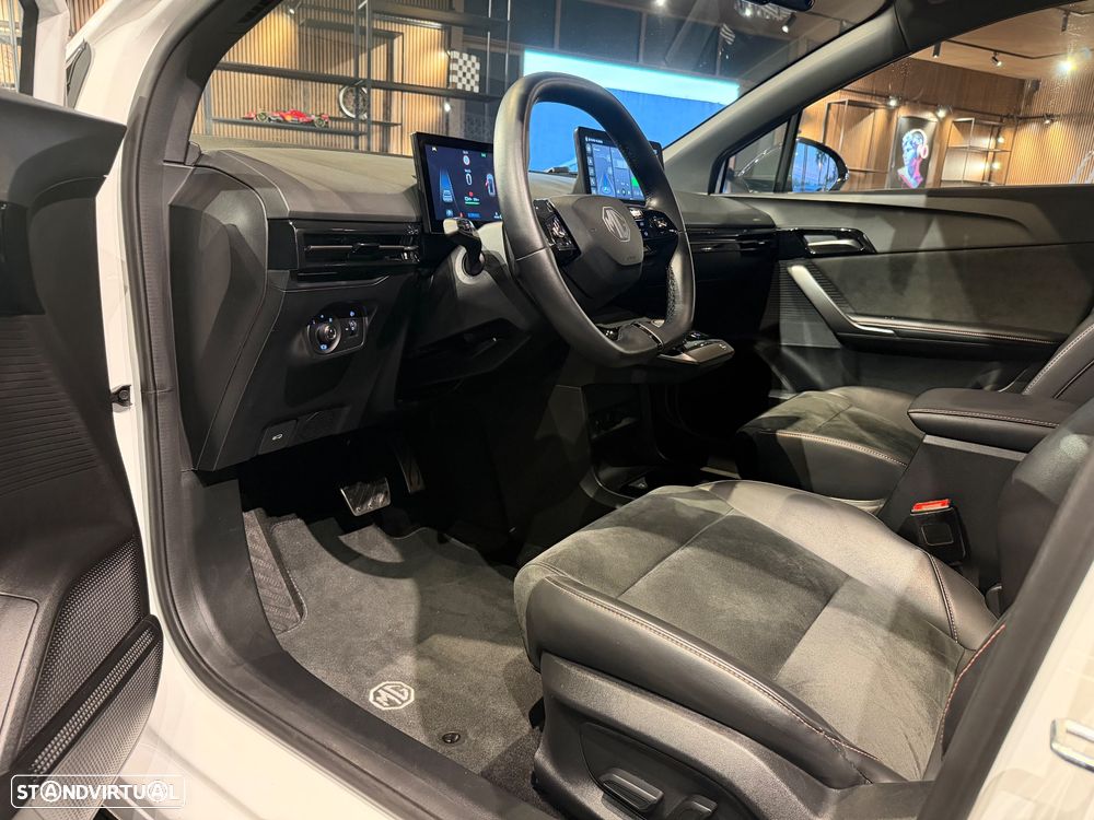 MG MG4 64 kWh XPower Luxury - 13