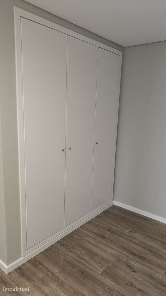 Apartamento em Miramar T1+1 - Grande imagem: 4/14