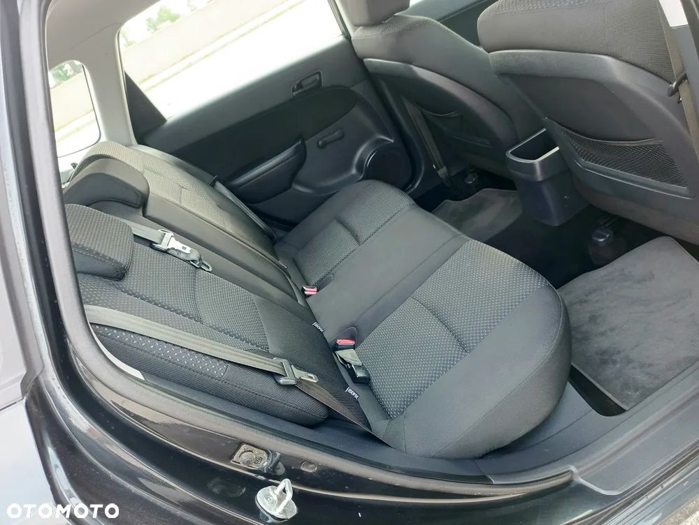Hyundai i30 i30cw 1.4 blue Comfort - 21