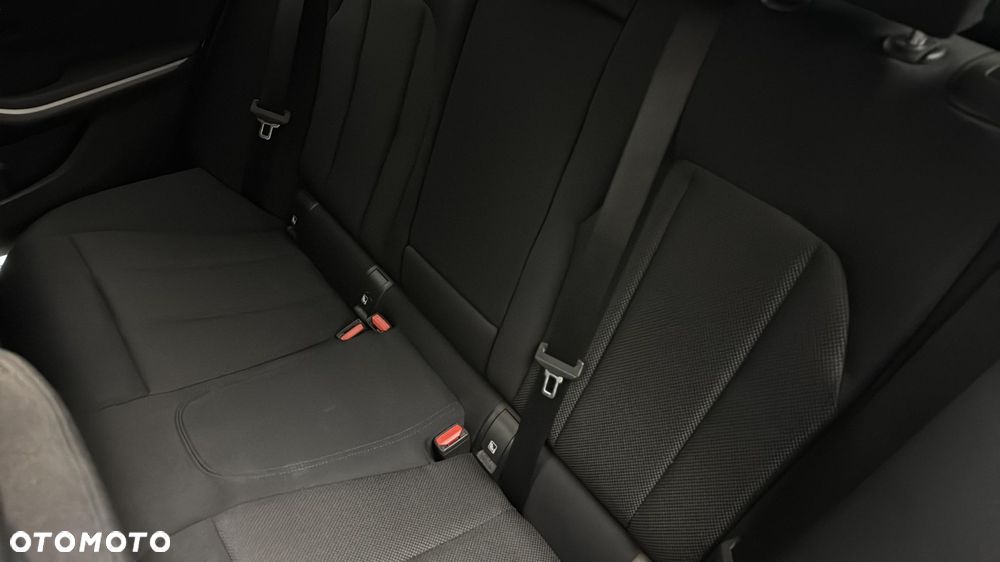 BMW Seria 3 Touring [G21] 19-22 - 13