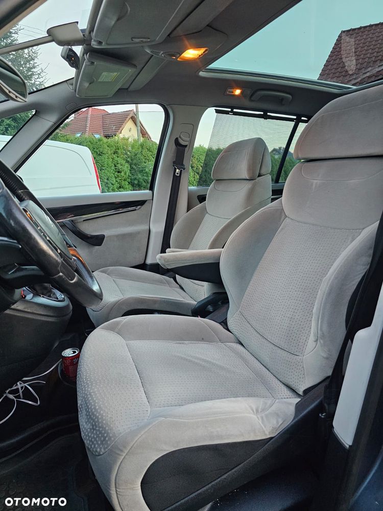 Citroën C4 Grand Picasso 1.6 HDi X - 11