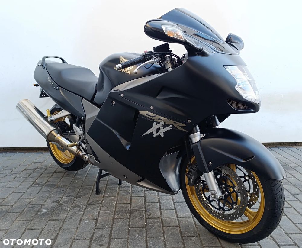 Honda CBR - 8