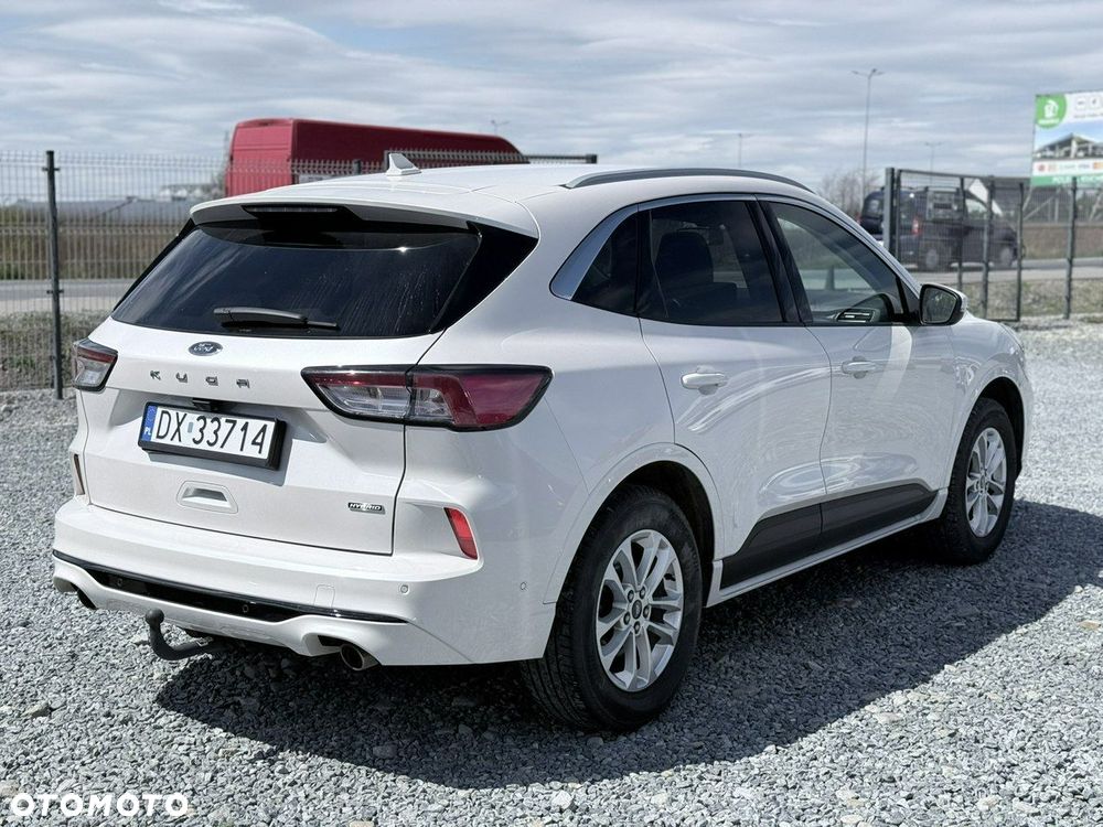 Ford Kuga 2.5 Duratec FHEV TITANIUM - 9
