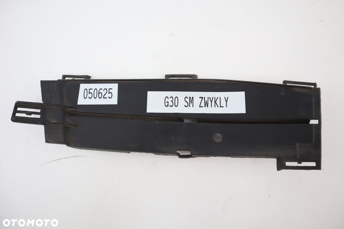 KRATKA OSŁONA ZAŚLEPKA ZDERZAKA PRAWA BMW 5 G30 G31 51117385264 - 3