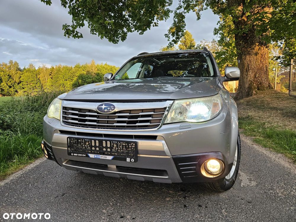 Subaru Forester 2.0 XA TRE - 2
