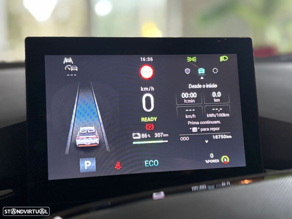 MG MG4 51 kWh Standard - 26