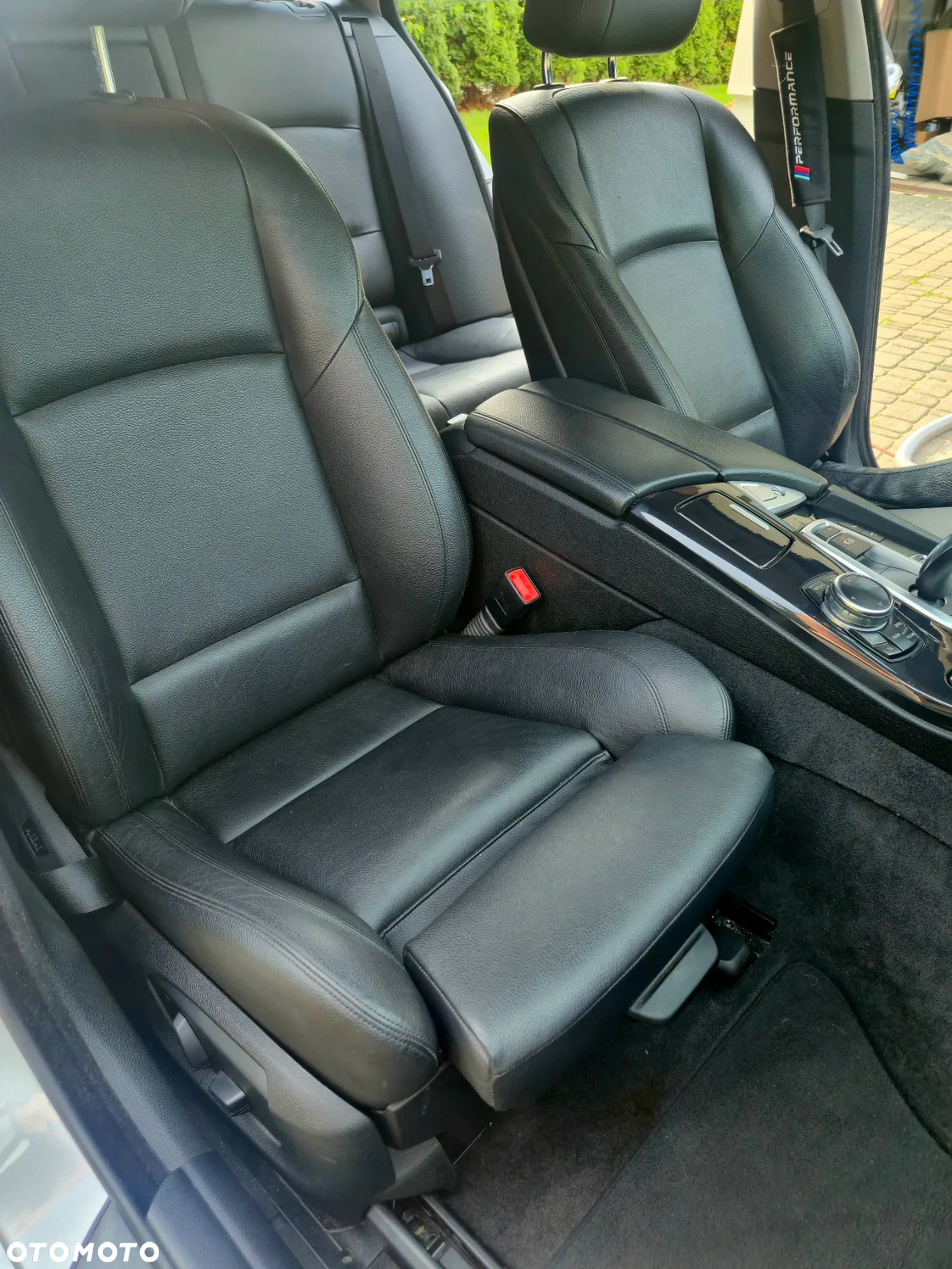 BMW Seria 5 520d xDrive - 31