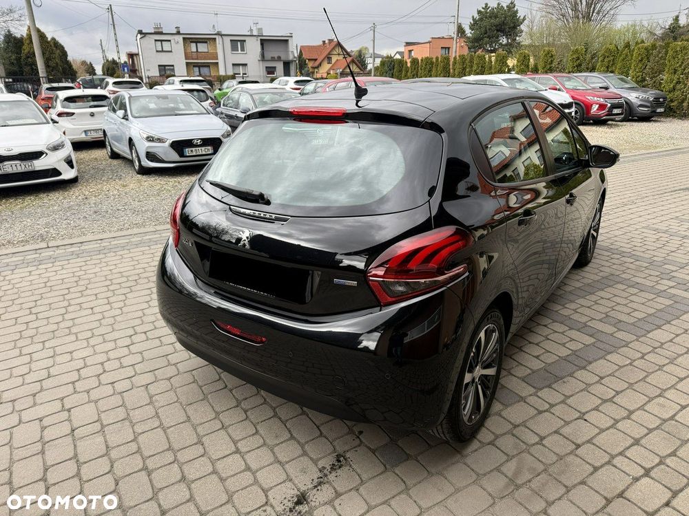 Peugeot 208 82 VTI Allure - 7