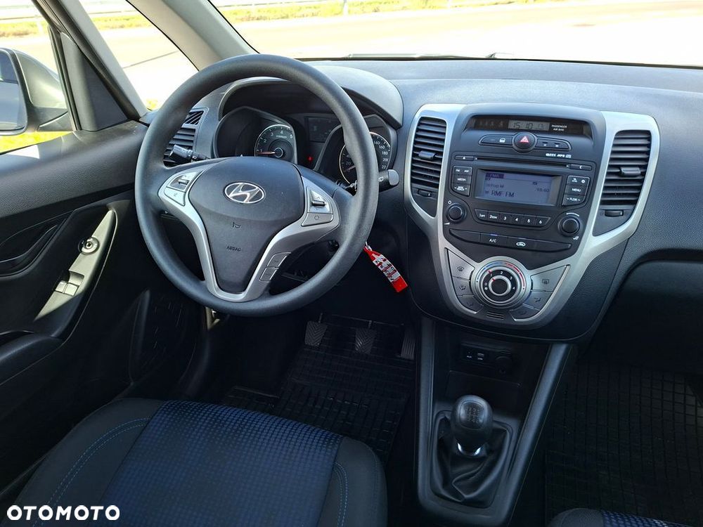 Hyundai ix20 - 20