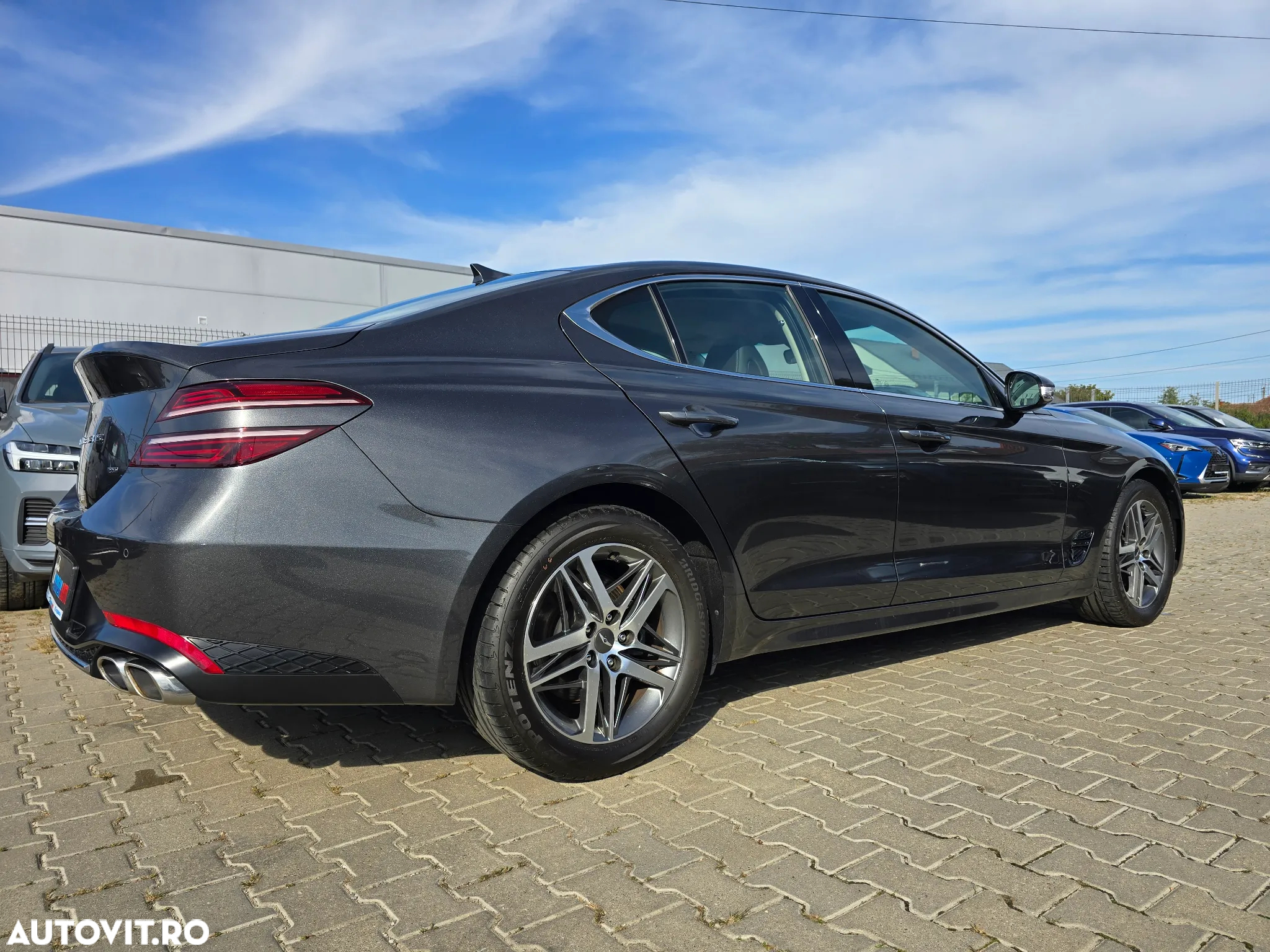 Genesis G70 - 3