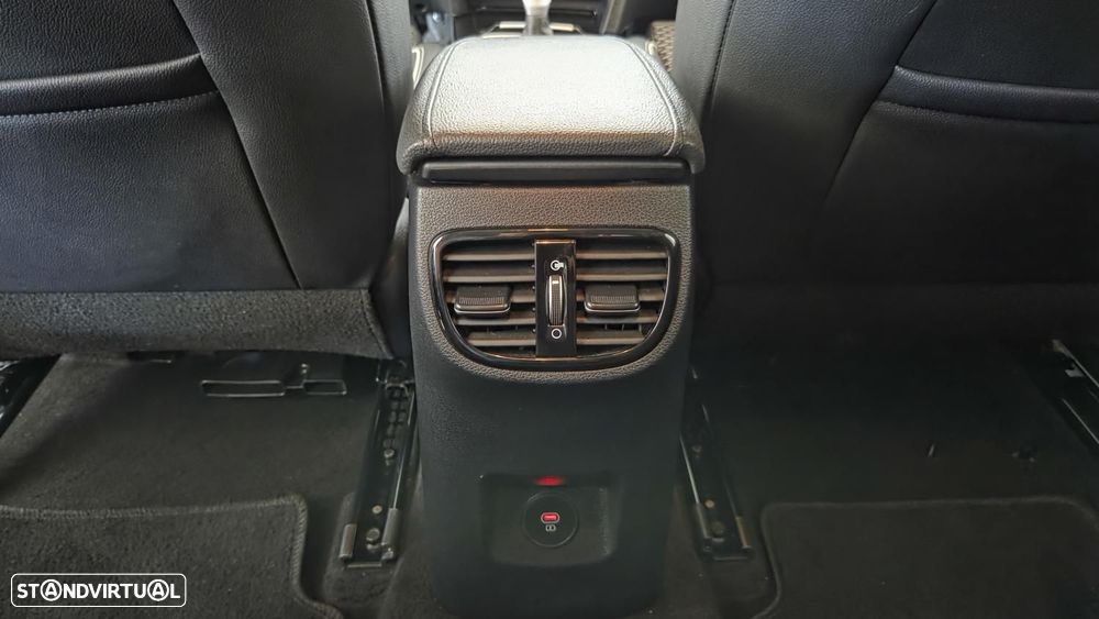 Kia XCeed 1.6 GDi PHEV Drive - 11
