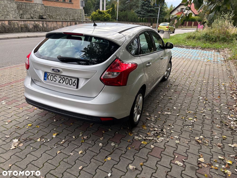 Ford Focus 1.6 Trend - 5
