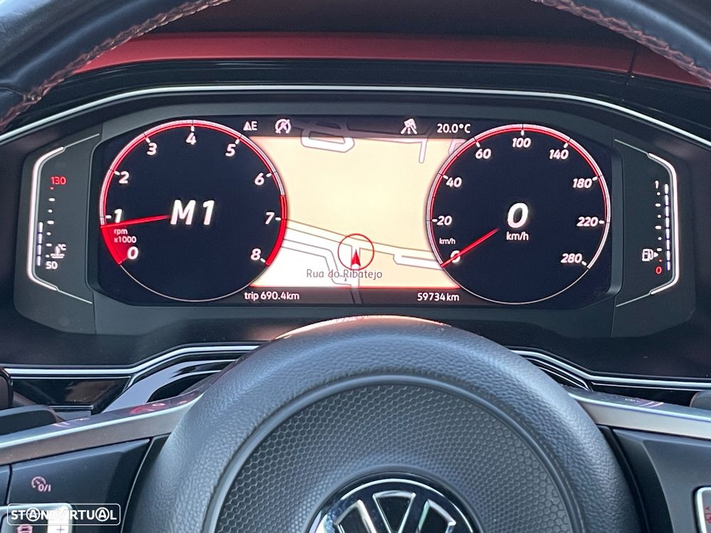 VW Polo 2.0 TSI GTI DSG - 24