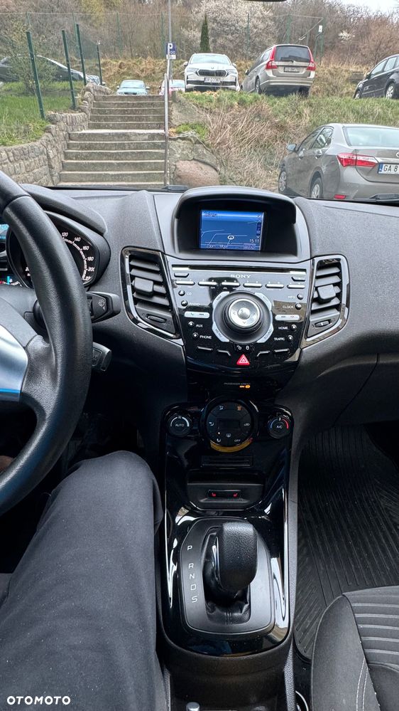 Ford Fiesta - 6