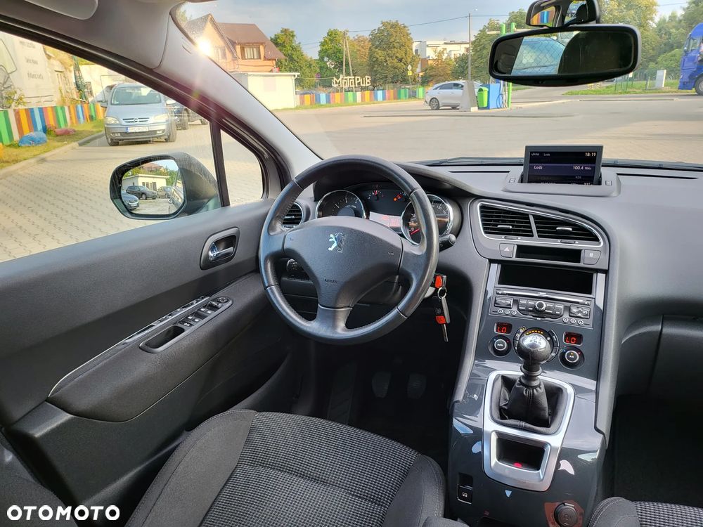 Peugeot 5008 1.6 THP Allure 7os - 26