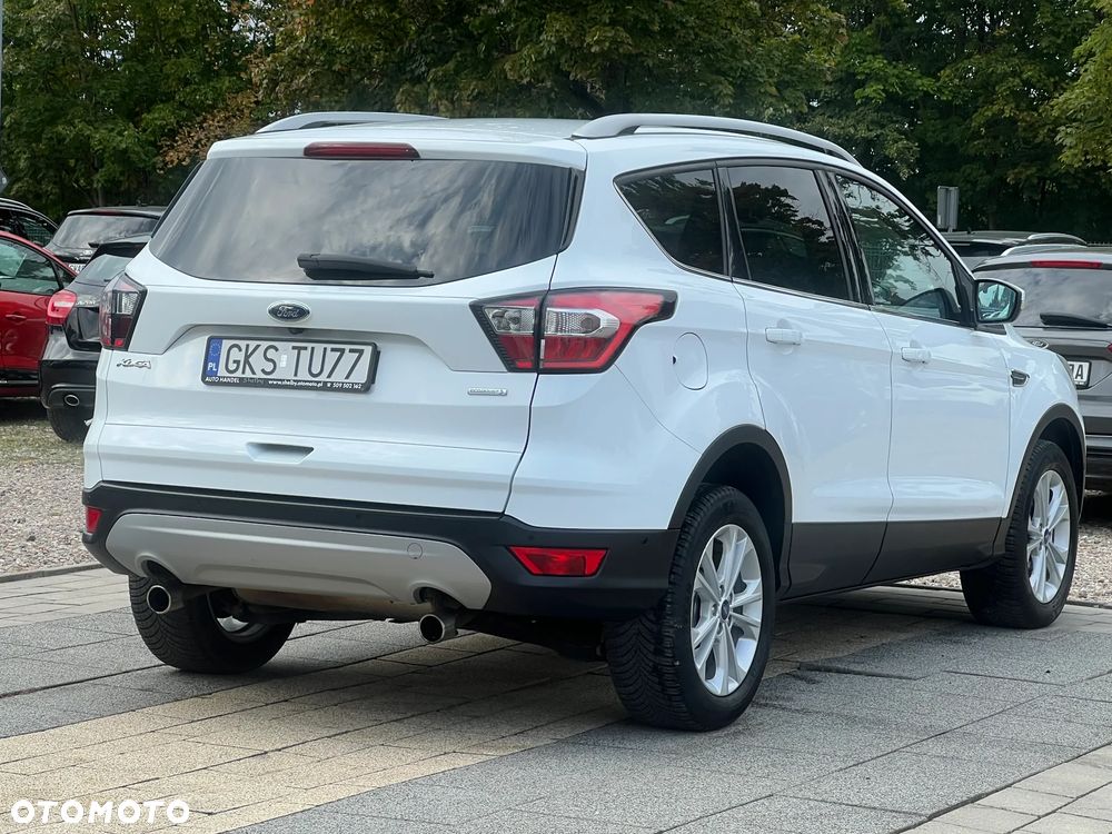 Ford Kuga 1.5 EcoBoost 2x4 SYNC - 11