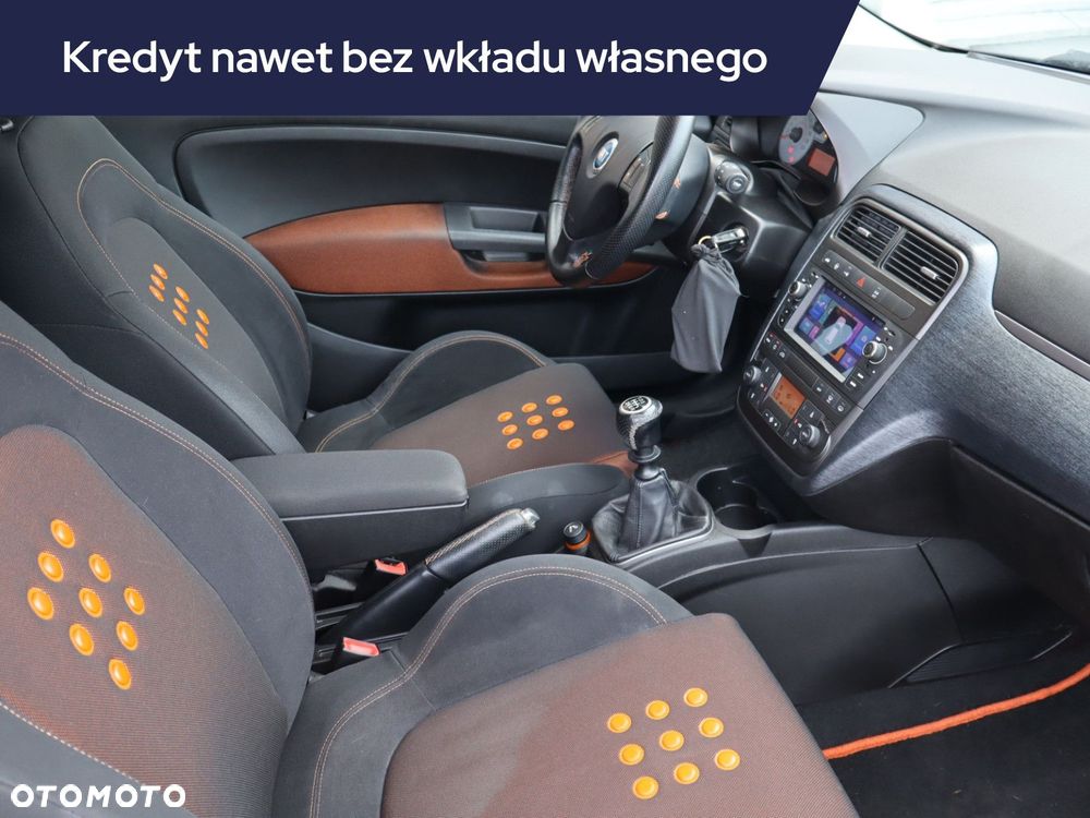 Fiat Grande Punto - 11