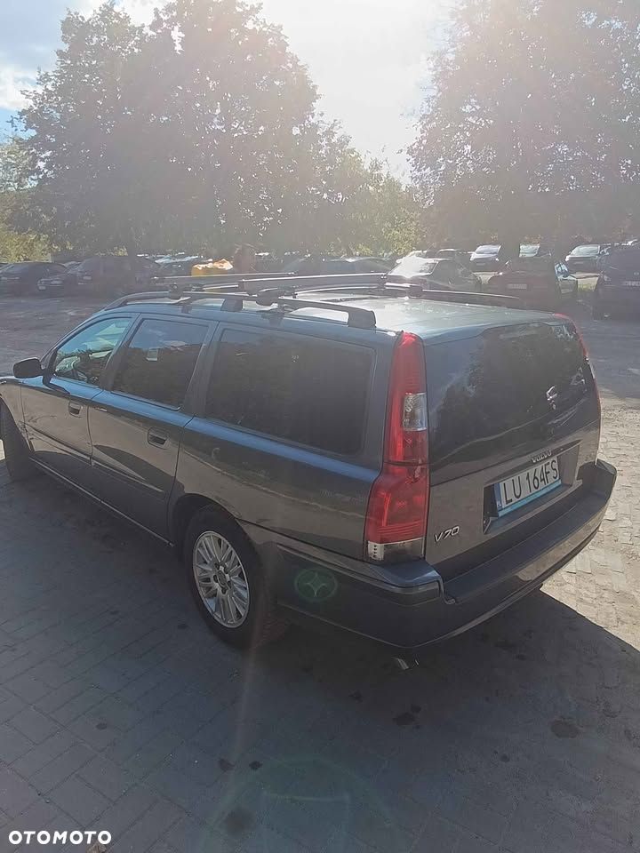 Volvo V70 2.4 Momentum - 7