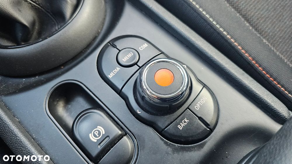 MINI Clubman One D John Cooper Works Trim - 24