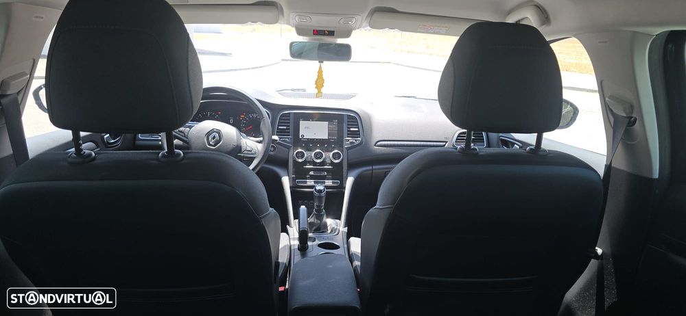 Renault Mégane Sport Tourer - 10